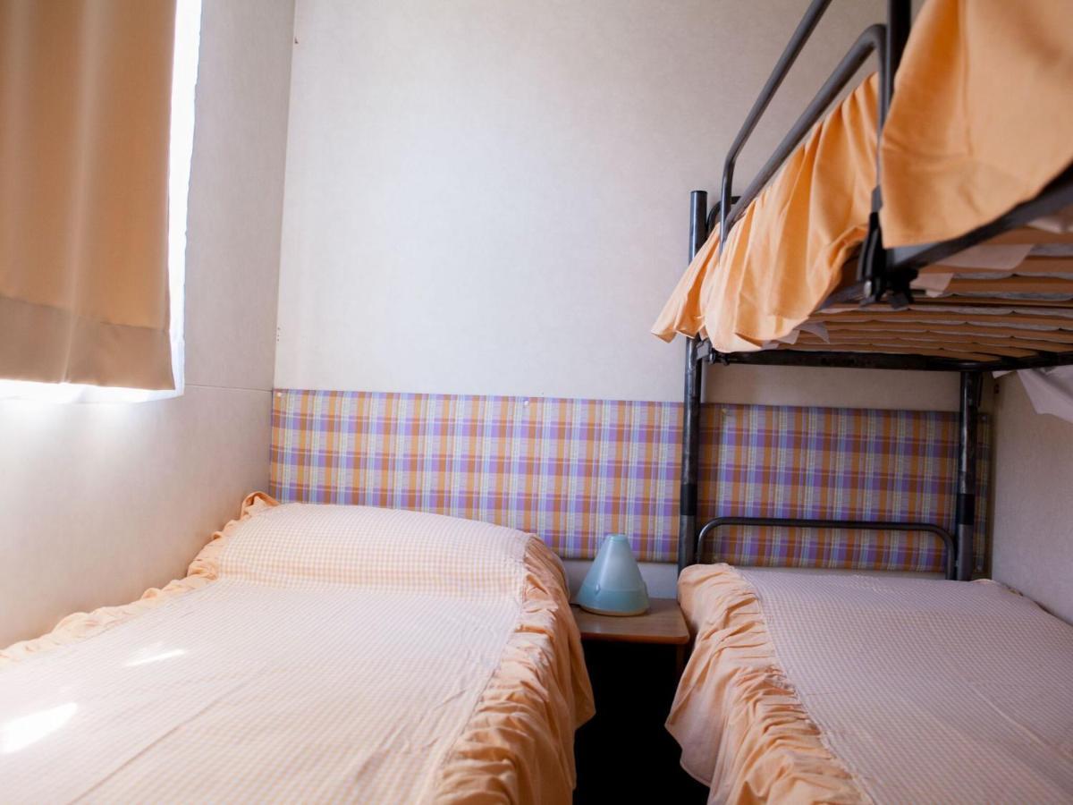 Mobile Home In Cavallino-Treporti With Terrace Buitenkant foto